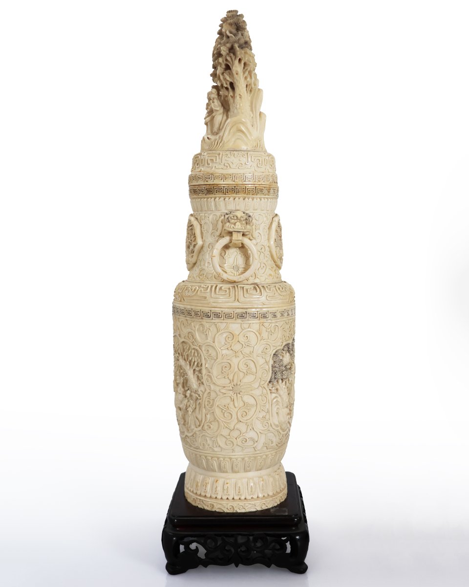 Paire de vases en ivoire sculpté et ciselé, Chine, dynastie Qing, début du XXᵉ siècle-photo-2