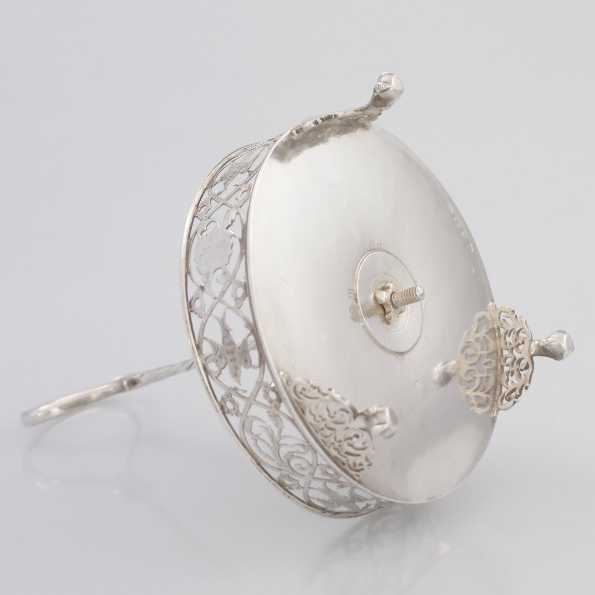 A George III Sterling Silver Cruet Stand, Edward Aldridge Ii, London, 1770-photo-2