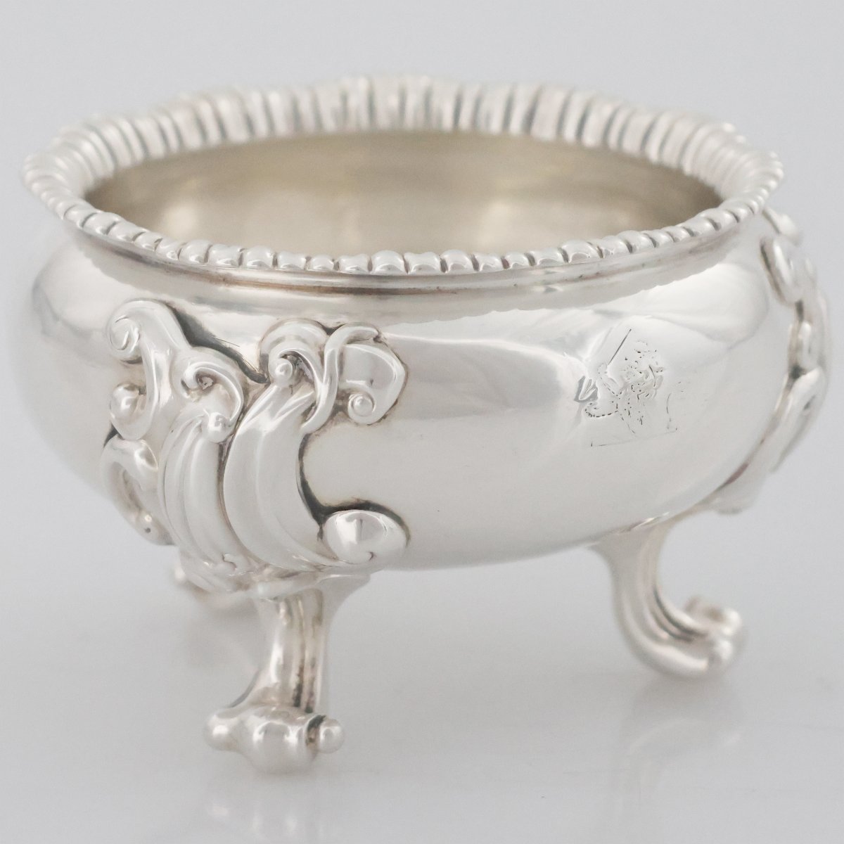 Paire de salières en argent sterling de style George IV, Paul Storr, Londres, 1820-photo-3