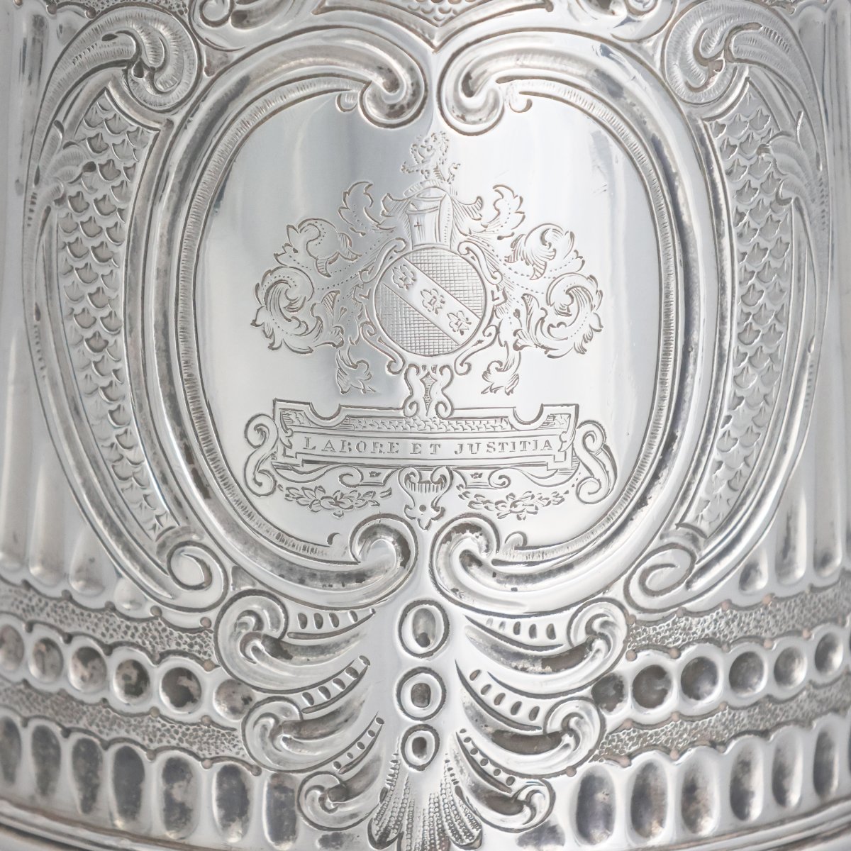 A Charles II Sterling Silver Tankard, John Ruslen, London, 1680-photo-3