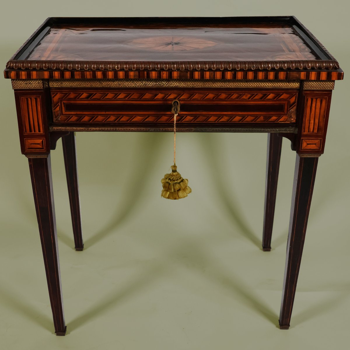 An Italian Marquetry Table In Various Woods, Sicily, 18th Century-photo-4