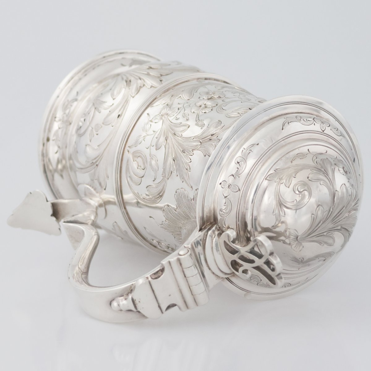 A George III Sterling Silver Tankard, Francis Crump, London, 1773-photo-4