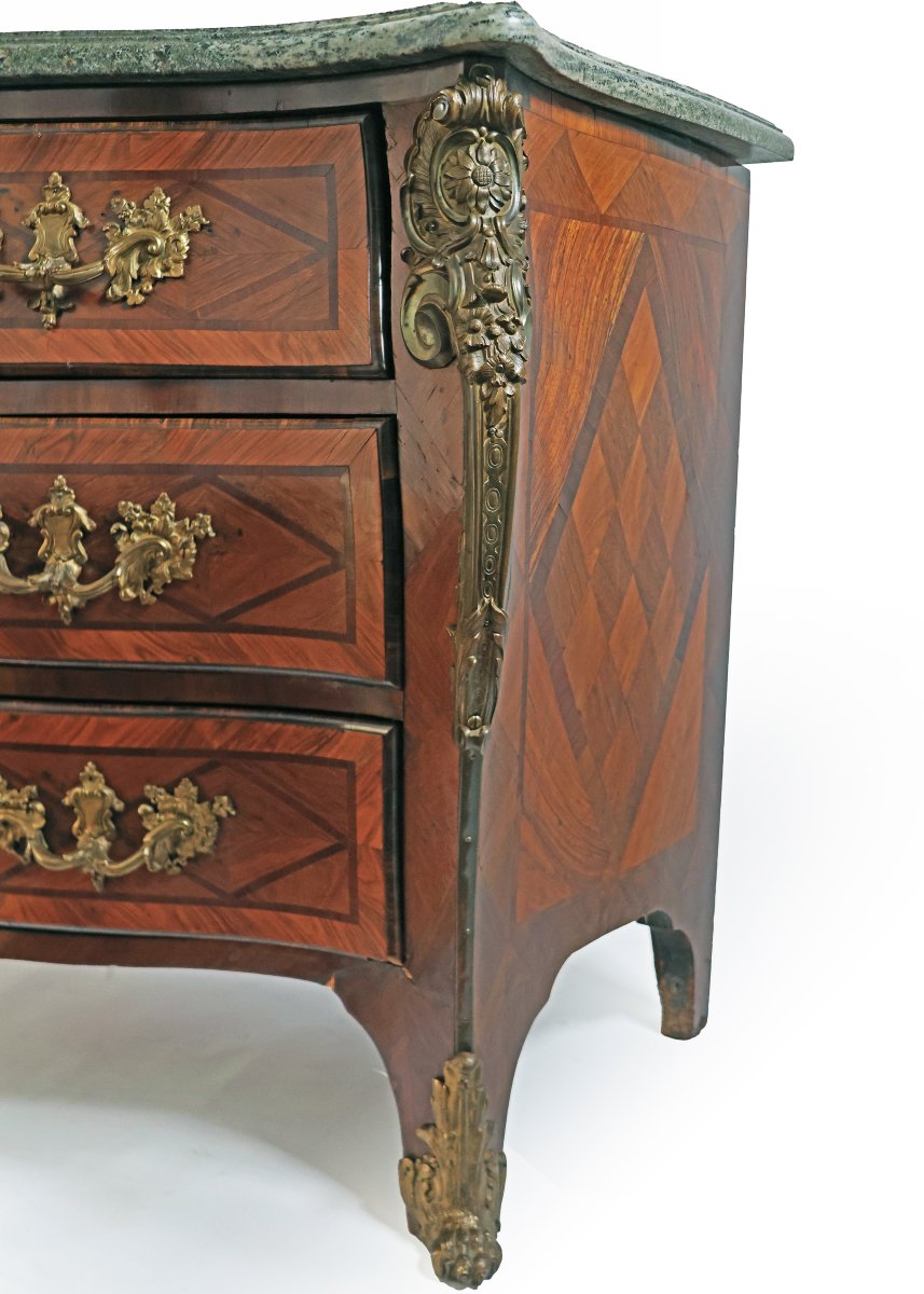 Commode Louis XV, marqueterie de bois variés, France, milieu du XVIIIe siècle-photo-3