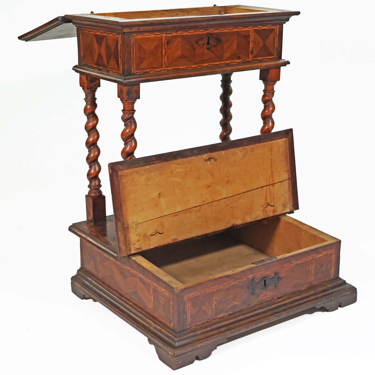 An Italian Kneleed Veneered And Inlaid With Various Woods,18th Century-photo-2