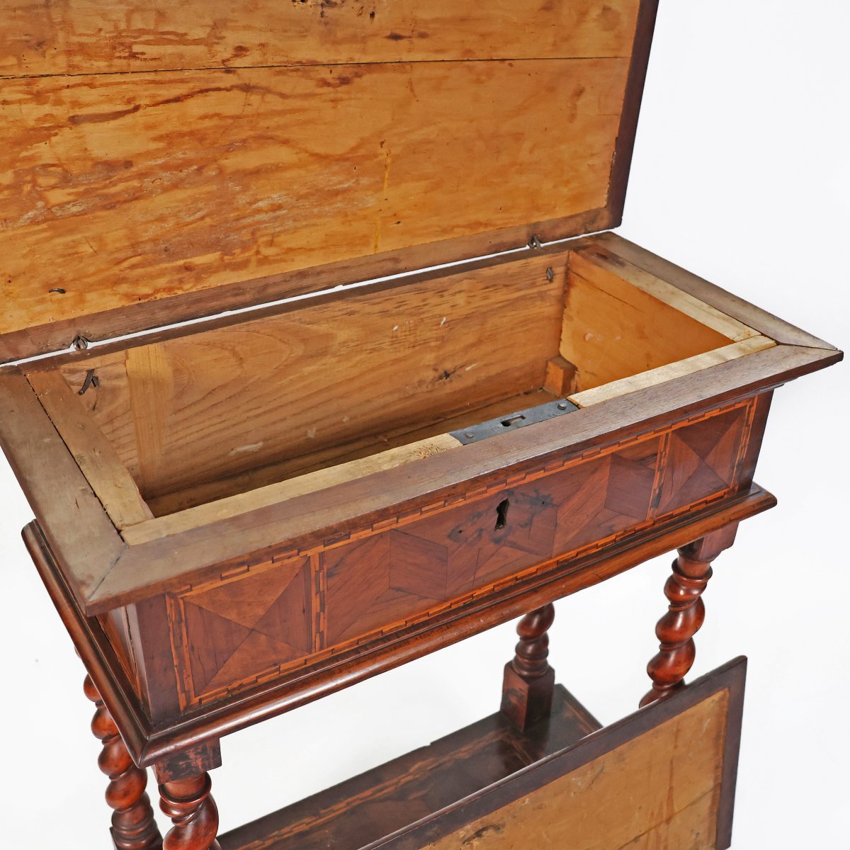 An Italian Kneleed Veneered And Inlaid With Various Woods,18th Century-photo-1