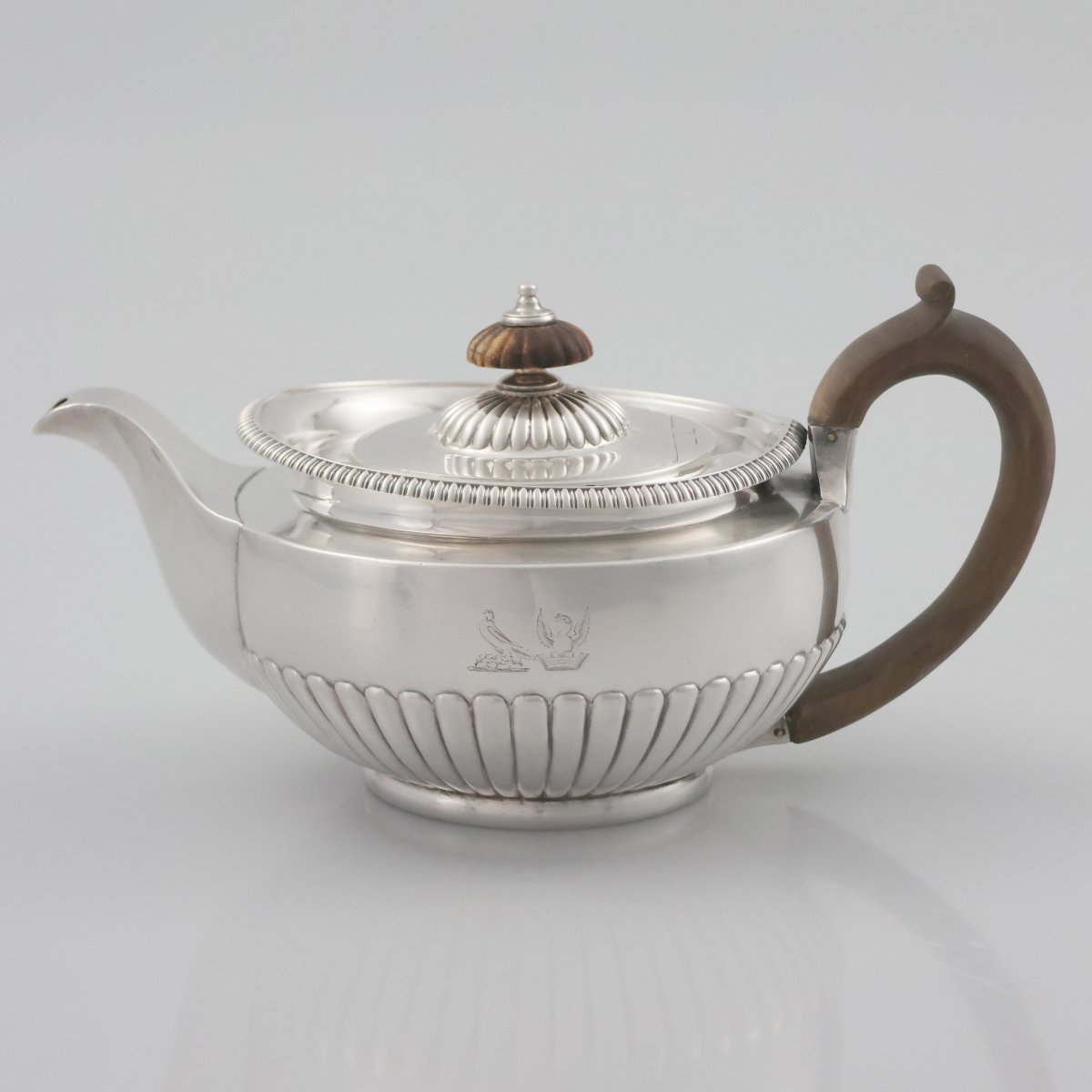 Théière en argent sterling George III, Paul Storr, Londres, 1814-photo-2