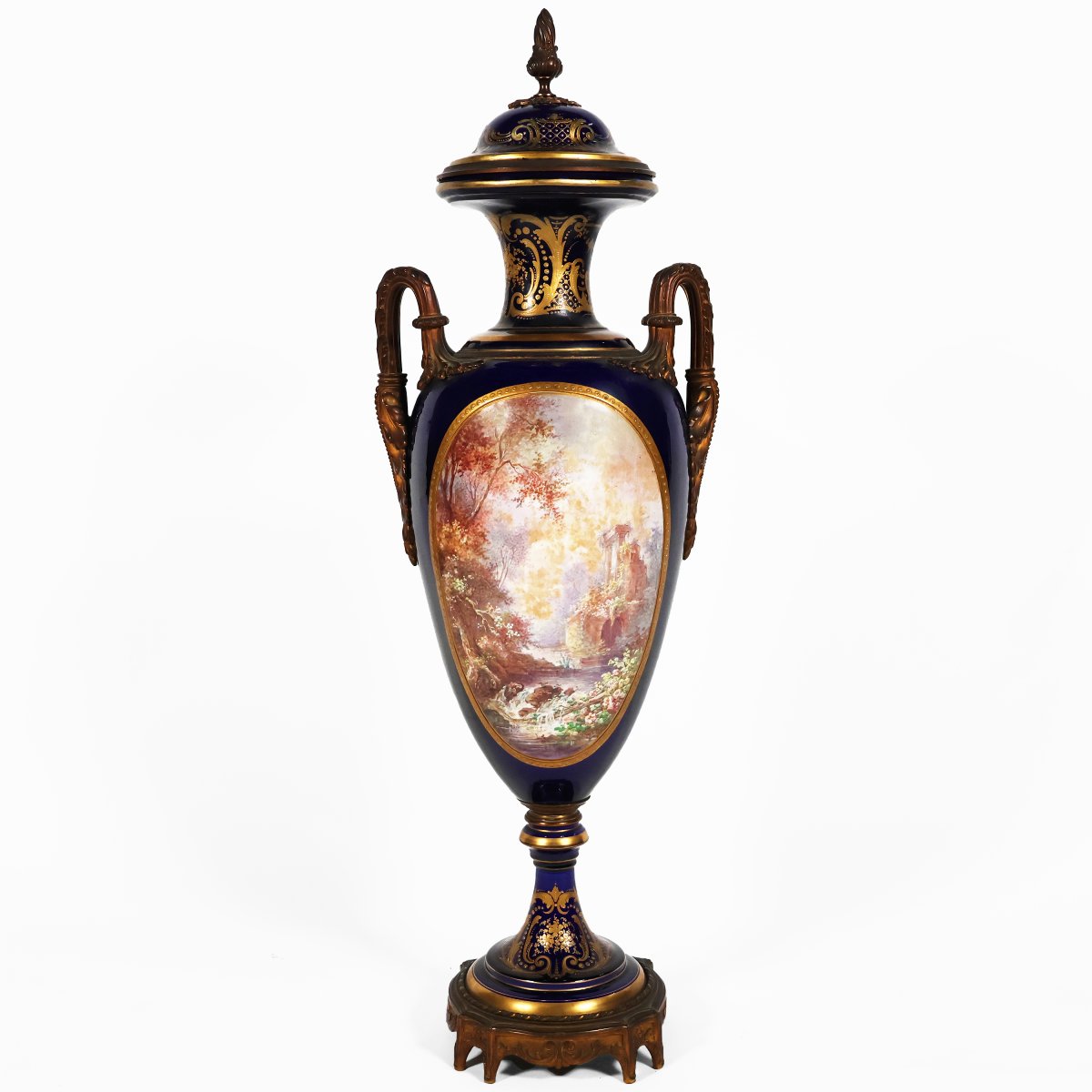 A French Vase In The Sèvres Style, Gilt-bronze Mounted. Signed Poitevin. Late 19th Century-photo-3