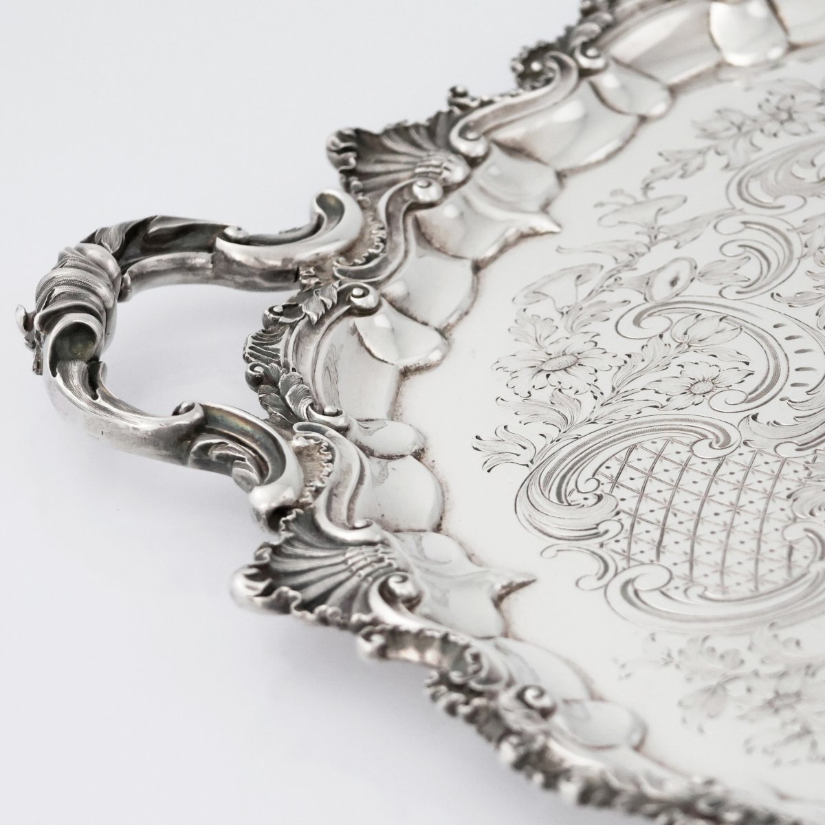 A Victorian Sterling Silver Two-handled Tray, Hunt & Roskell, Late Storr & Mortimer London 1853-photo-3