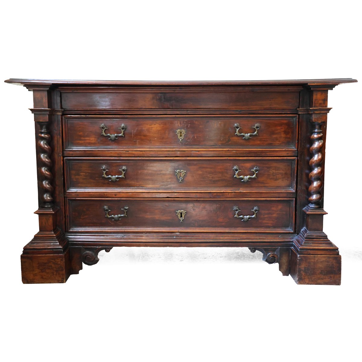 An Italian Walnut Wood Chest Of Drawers With Three Drawers. Bologna, 17th Century