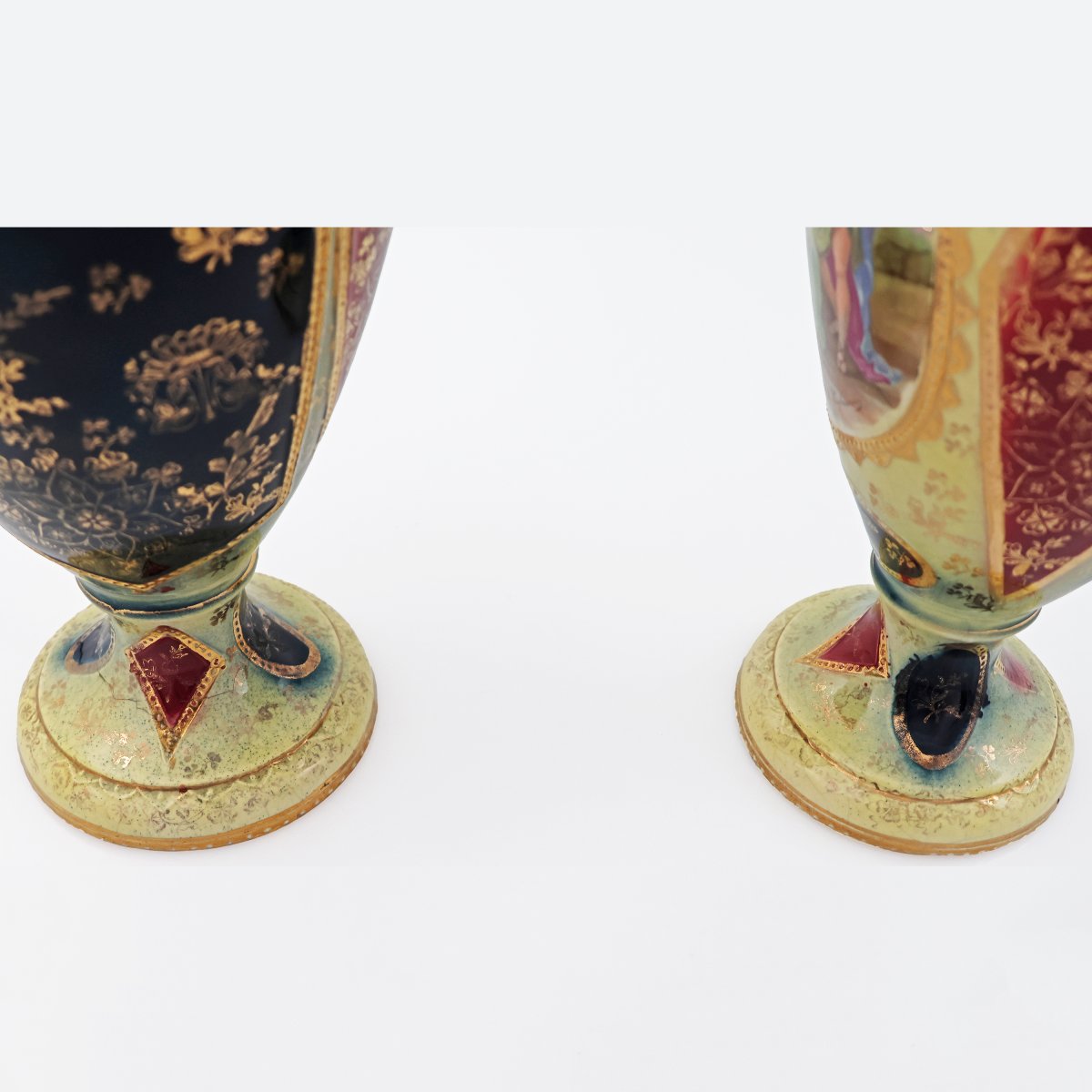 Paire de vases de style Royal Vienna, fin du XIXe début du XXe siècle-photo-4