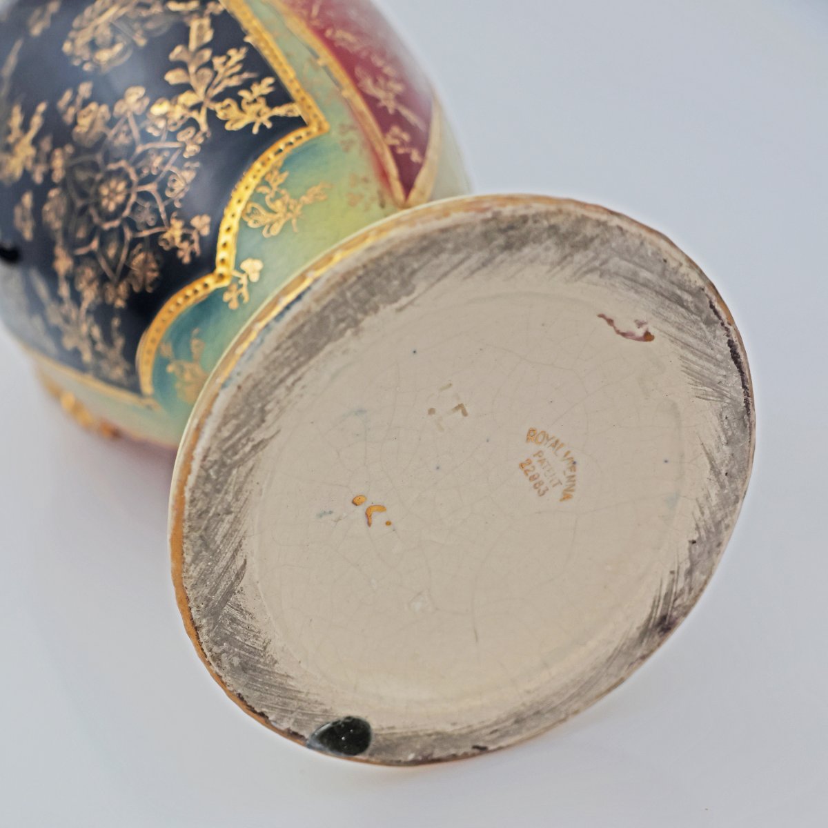 Paire de vases de style Royal Vienna, fin du XIXe début du XXe siècle-photo-1