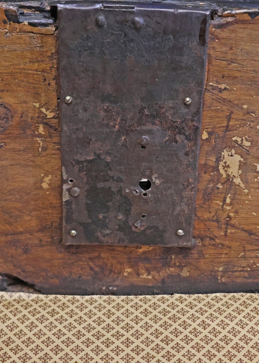 Commode marquetée à motifs géométriques et floraux. Émilie, fin du XVIIe début du XVIIIe siècle-photo-4