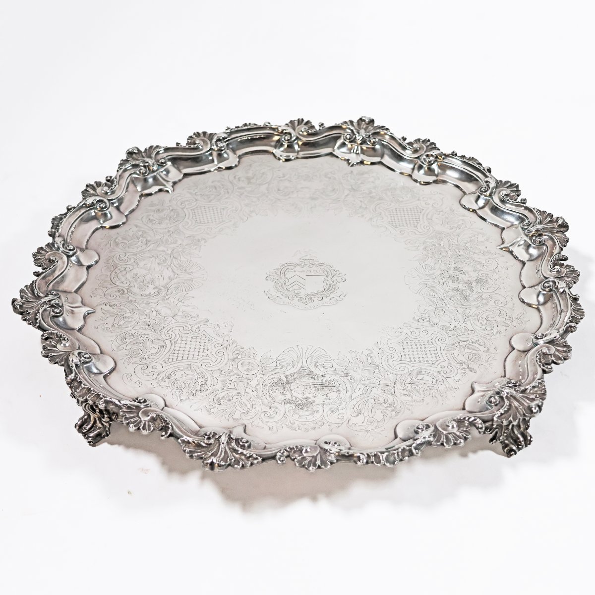 Salver en argent sterling Reine Victoria, Daniel & Charles Houle, Londres, 1844-photo-2