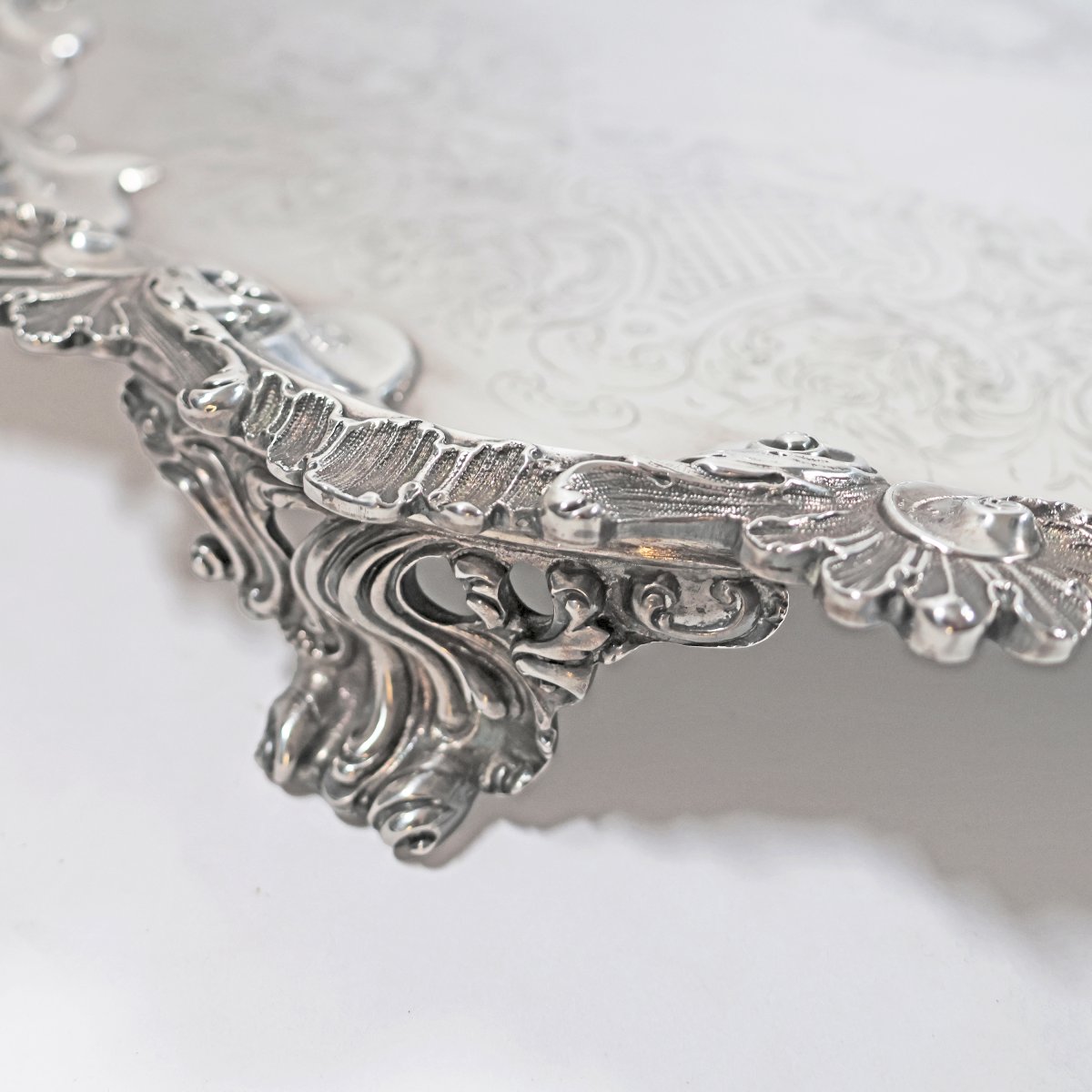 Salver en argent sterling Reine Victoria, Daniel & Charles Houle, Londres, 1844-photo-4