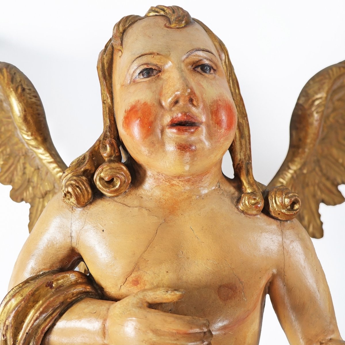 Paire d'anges porte-cierge en bois sculpté. Italie, fin XVIIe début XVIIIe siècle-photo-2