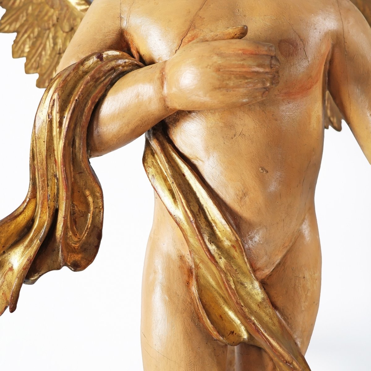 Paire d'anges porte-cierge en bois sculpté. Italie, fin XVIIe début XVIIIe siècle-photo-3