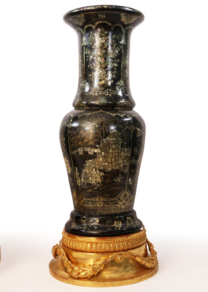 Paire de vases en porcelaine à incrustations de nacre, Chine, dynastie Qing, fin du XIXe siècle-photo-3