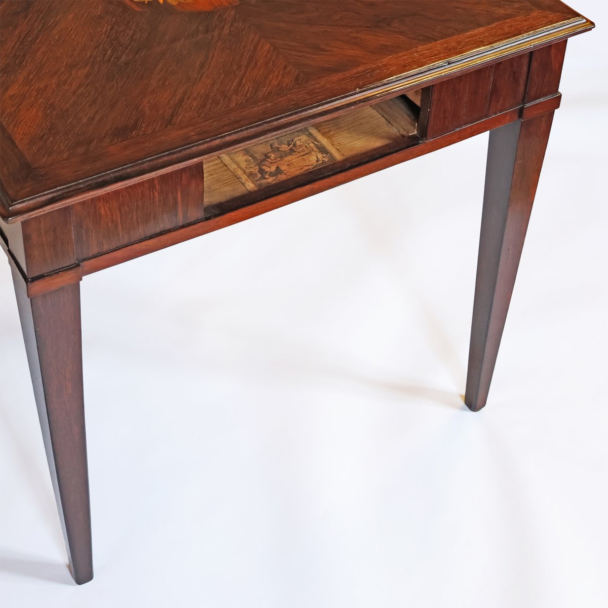Table en palissandre, marqueterie d’essences variées, Maggiolini, Milan, début du XIXe siècle-photo-1