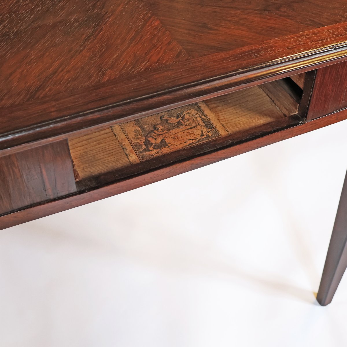 Table en palissandre, marqueterie d’essences variées, Maggiolini, Milan, début du XIXe siècle-photo-2