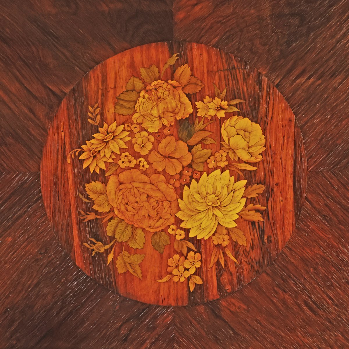 Table en palissandre, marqueterie d’essences variées, Maggiolini, Milan, début du XIXe siècle-photo-6