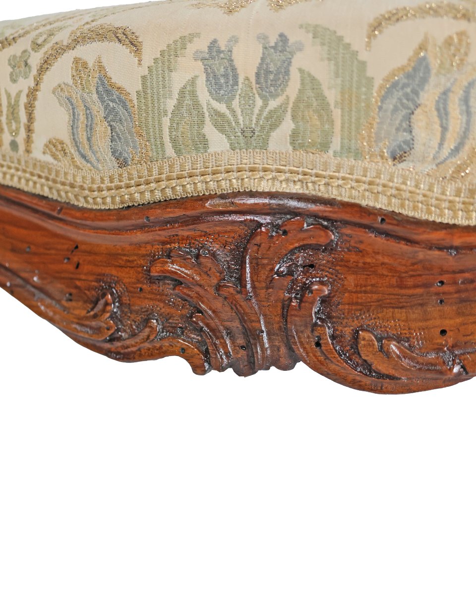 Quatre fauteuils en bois de noyer sculpté. Venise, XVIIIe siècle-photo-2