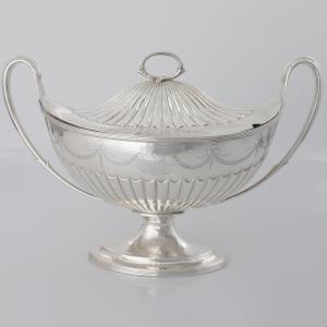 Soupière et couvercle en argent sterling George III, Paul Storr, Londres, 1813
