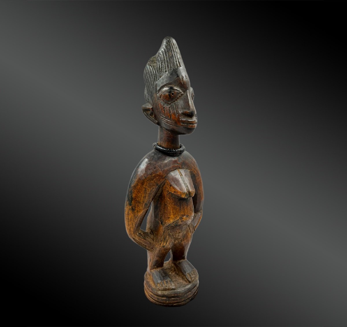Statuette Féminine Appelée Ibeji - Culture Yoruba, Nigéria - Première Moitié Du XXème Siècle