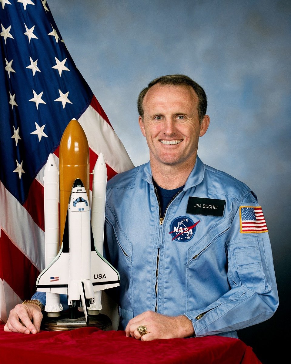Nasa Astronaut Suit That Belonged To American Astronaut James F. Buchli-photo-7
