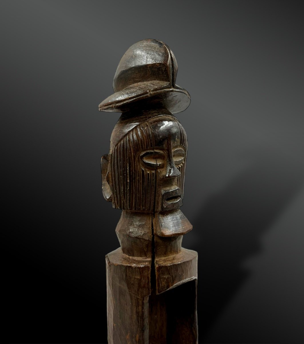 Anthropomorphic Statuette - Téké Culture, Republic Of Congo - First Half Of The 20th Century
