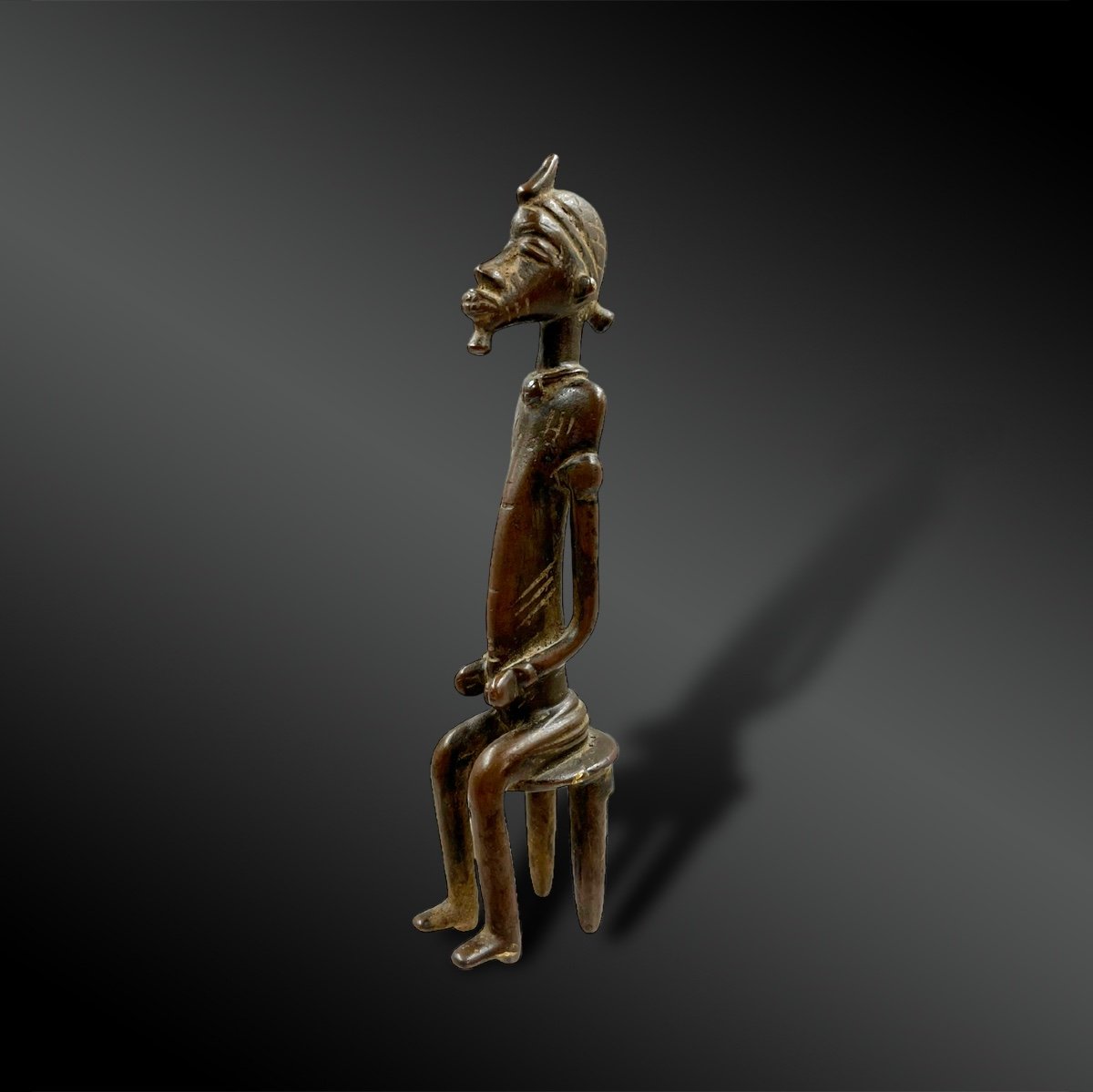 Statuette Figurant La Divinité Katielo - Culture Sénufo, Côte D’ivoire - Vers 1900 