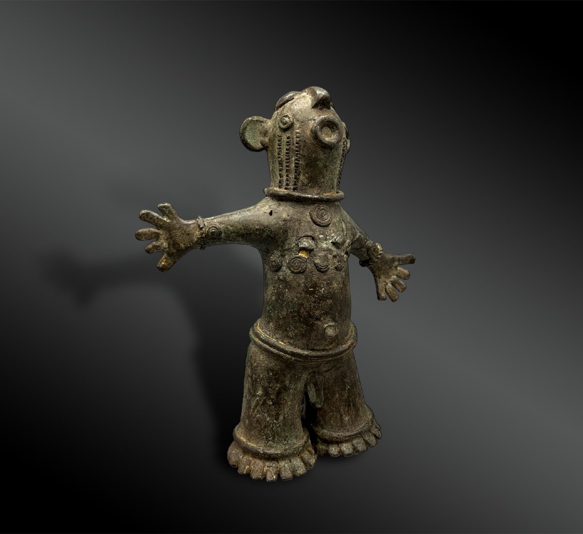 Male Statuette - Benue And Cross River Regions, Nigeria