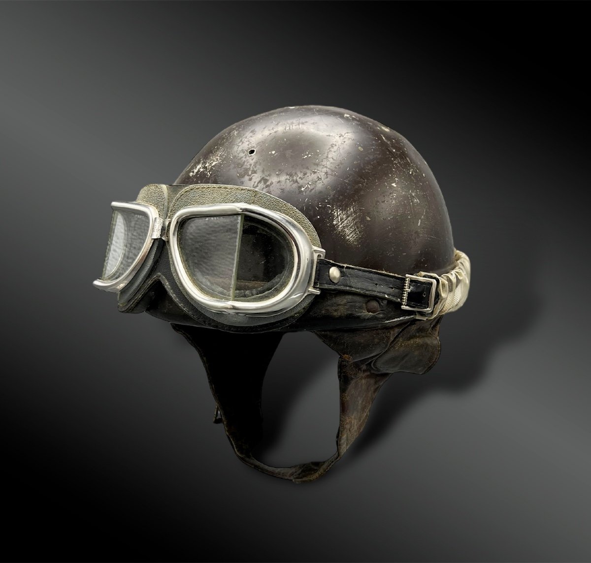 Geno Paris Motorcycle Rider Helmet With Goggles - France - First Half Of The 20th Century