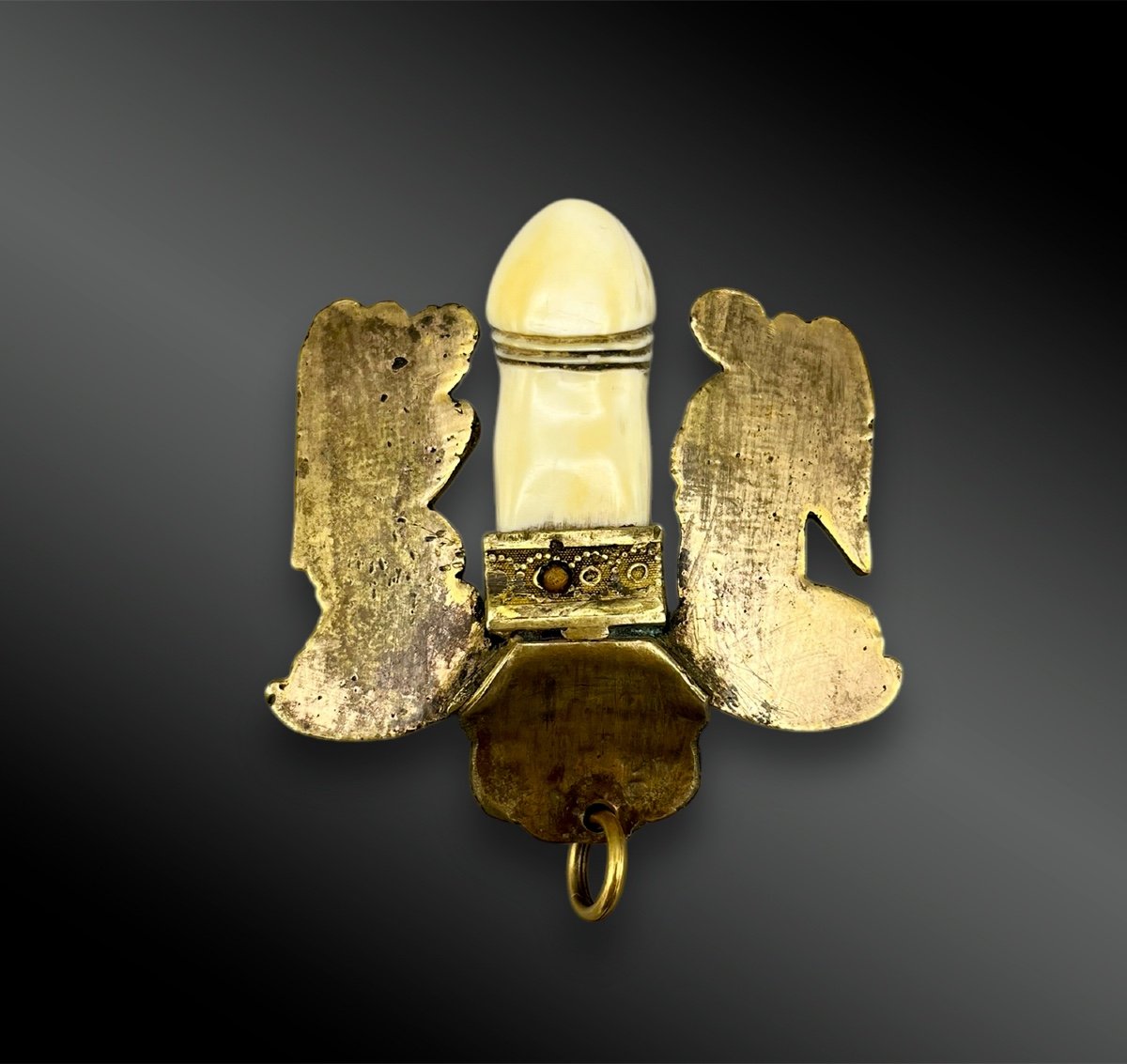 Erotic Pendant Of An Adored Phallus - 19th Century European Work -photo-3