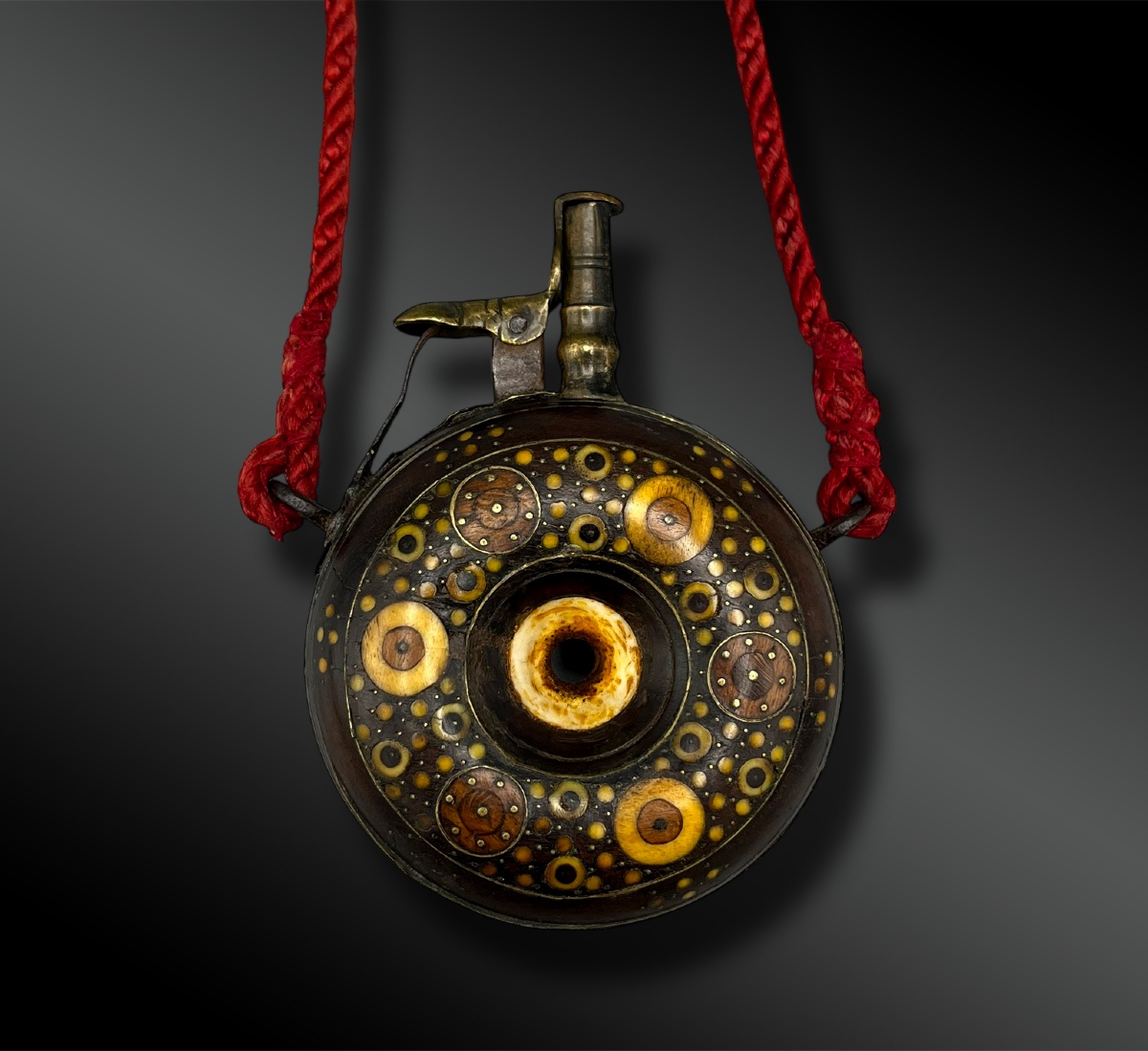 Powder Pear Or Powder Bottle - Nuremberg, Germany - 17th Century