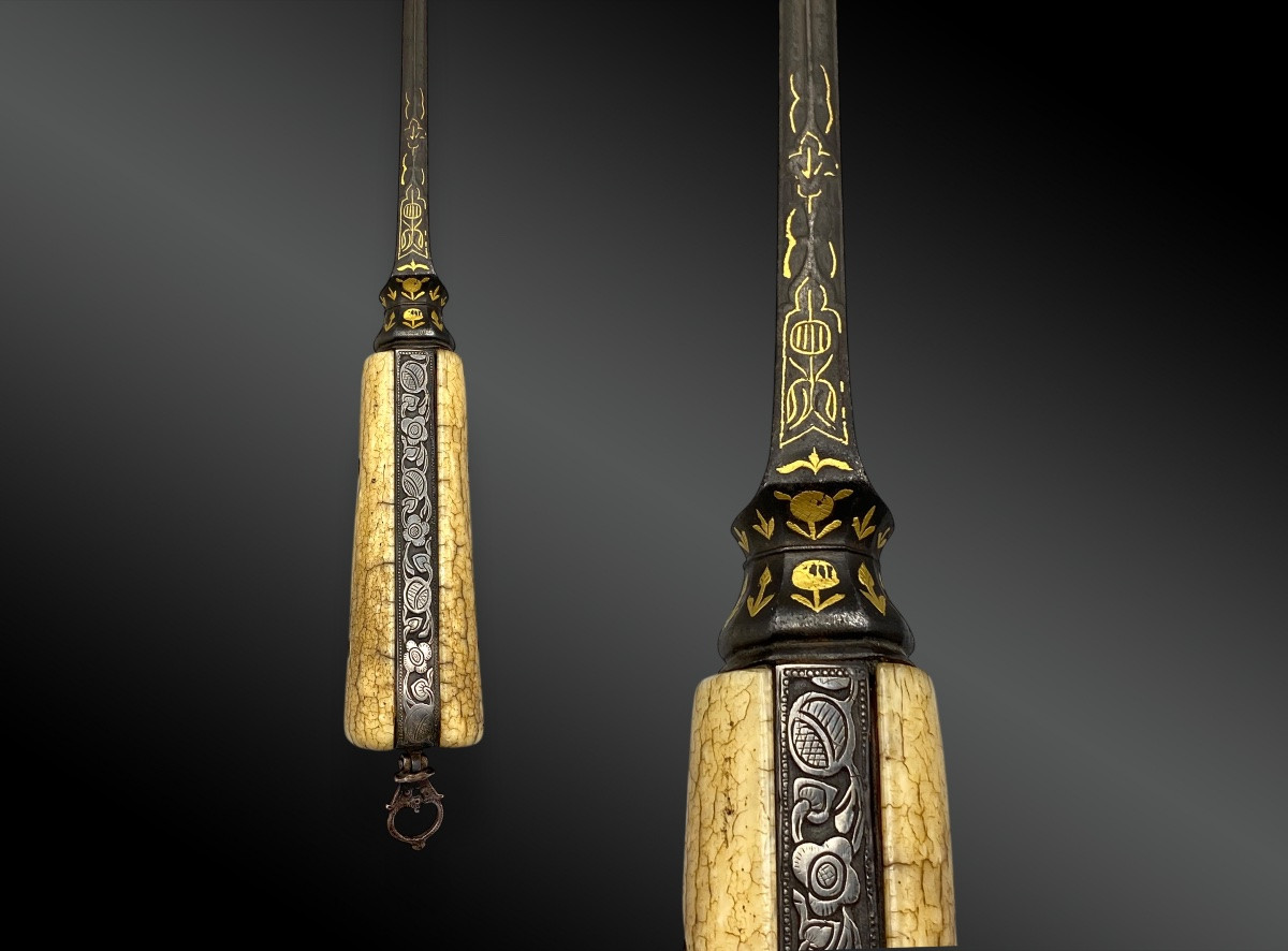 Straight Knife, Kard, Wootz Damascus Blade - Eastern Iran - 18th Century -photo-3