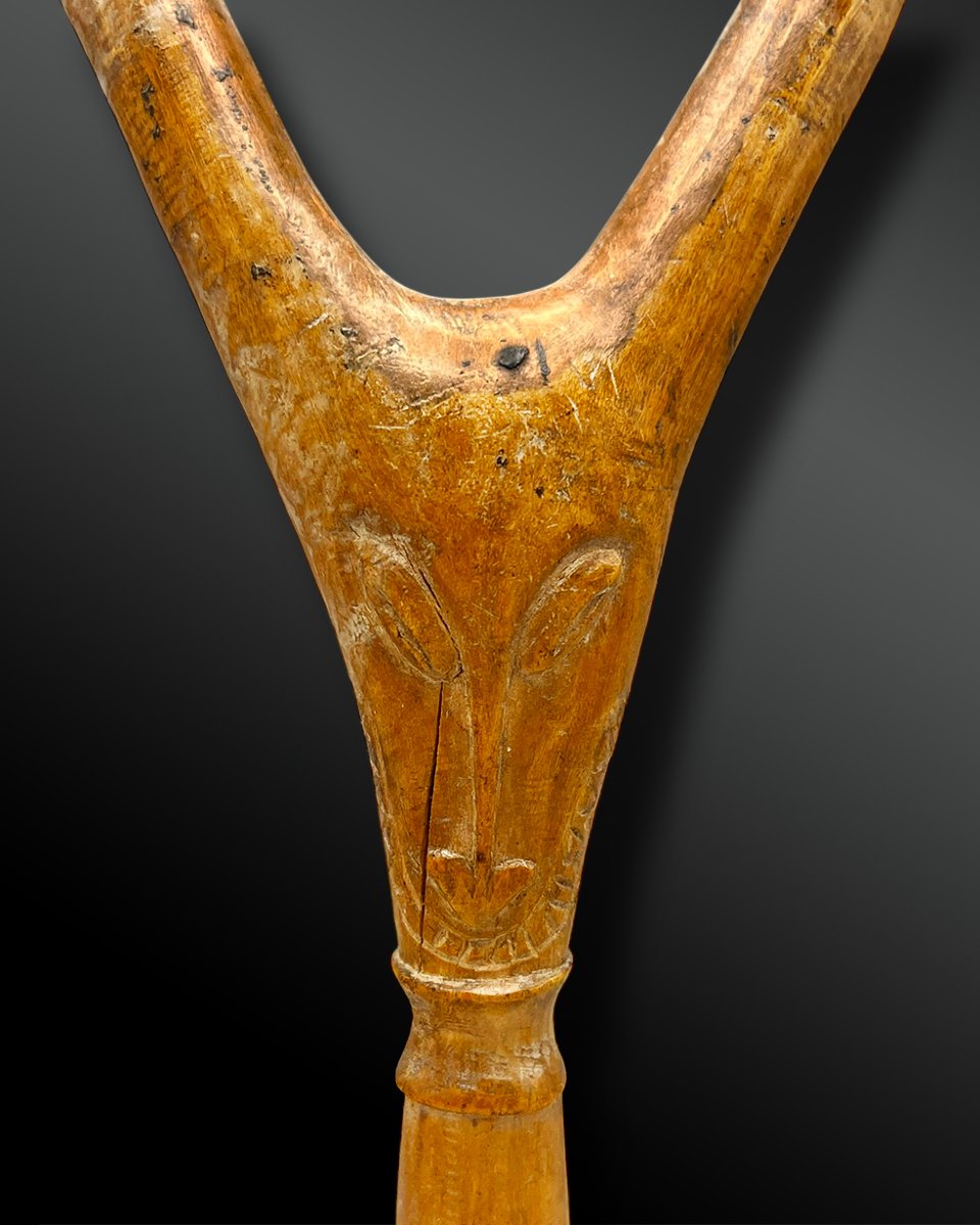 Slingshot Senufo Culture, Ivory Coast First Half Of The 20th Century Wood-photo-3