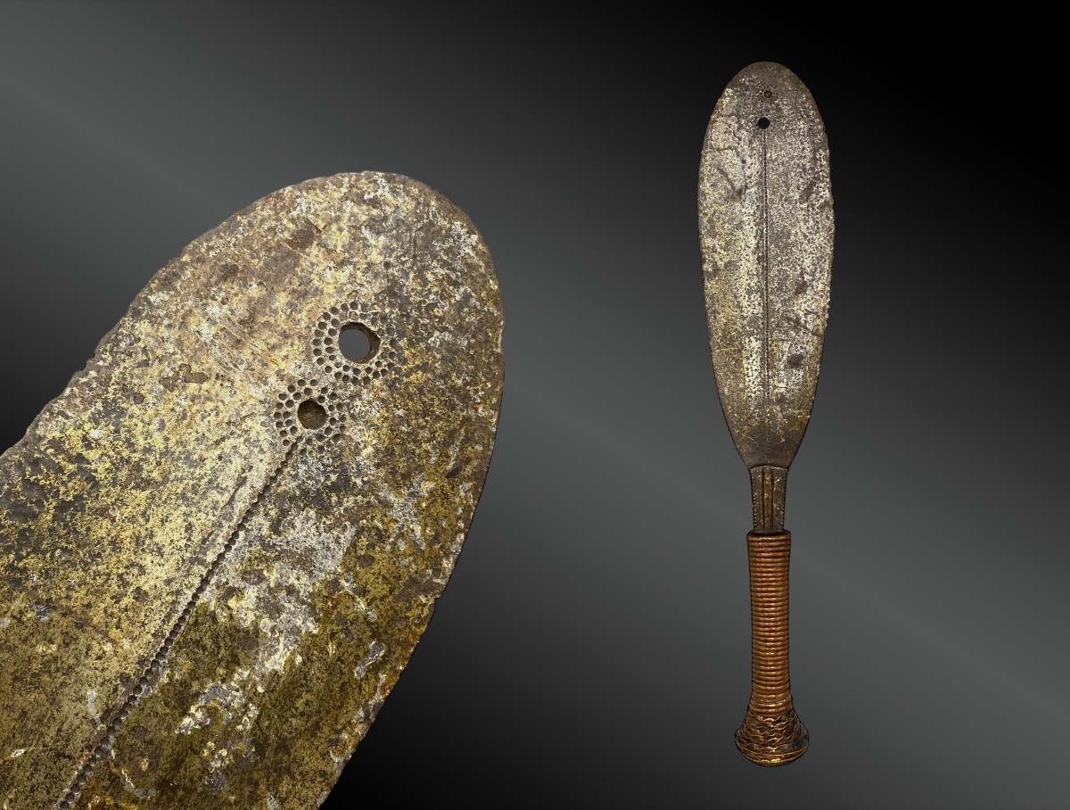 Yakoma Straight Knife - Gbodo Ngbandi Culture - Democratic Republic Of Congo 