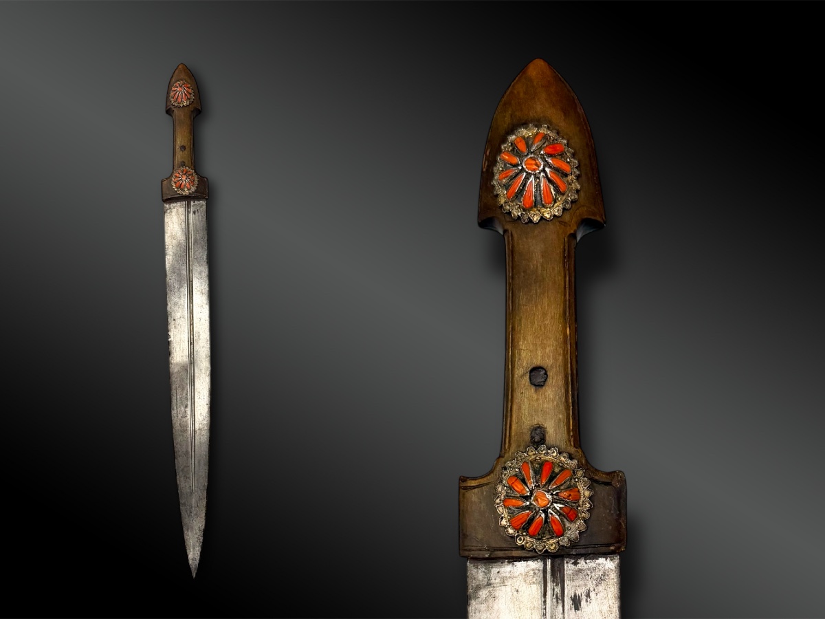 POIGNARD appelé Qaddara - Caucase, Sud du Daghestan - XIXème siècle