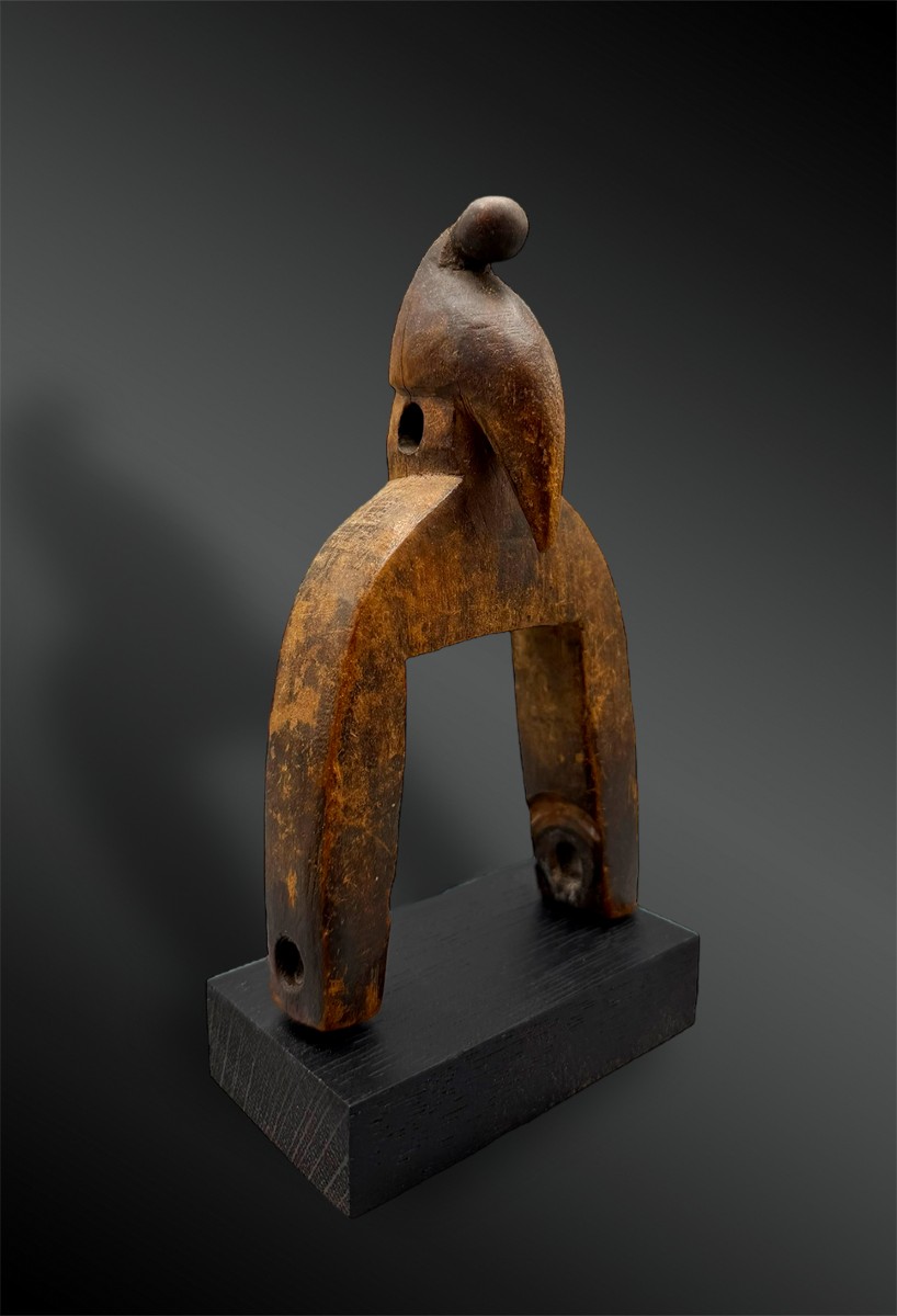 Pulley Stirrup For A Weaving Loom, Animated By A Hornbill Head, Senufo Culture, Ivory Coast 