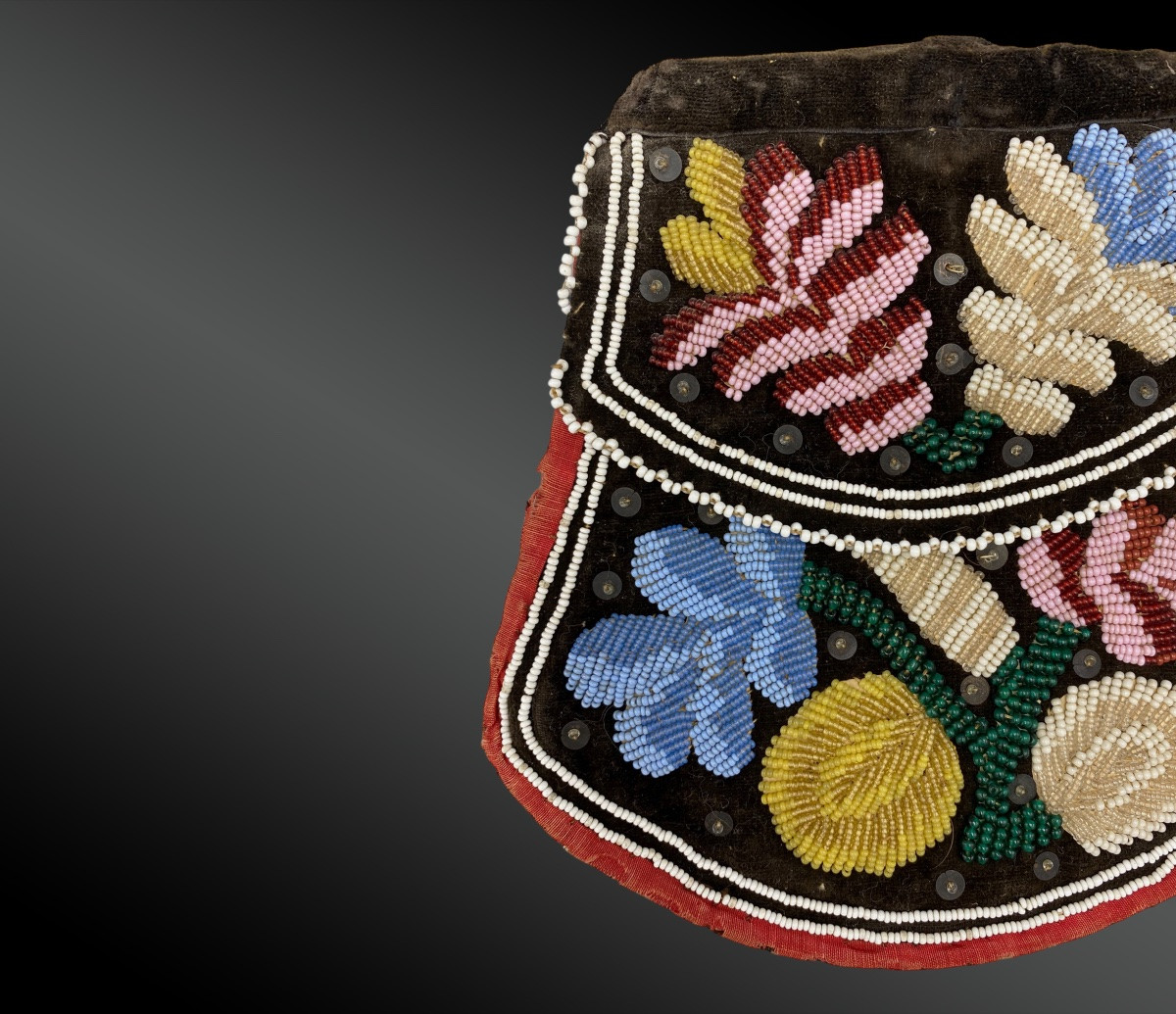 Beaded Bag Or Pouch With Flap, Native American Missions, North America, First Half Of The 20th Century -photo-2