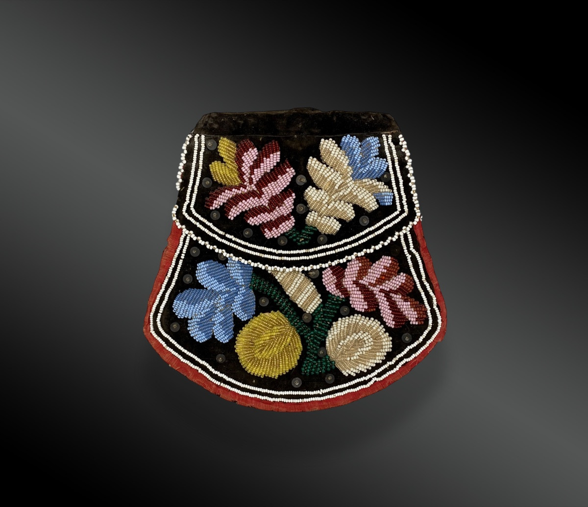 Beaded Bag Or Pouch With Flap, Native American Missions, North America, First Half Of The 20th Century 