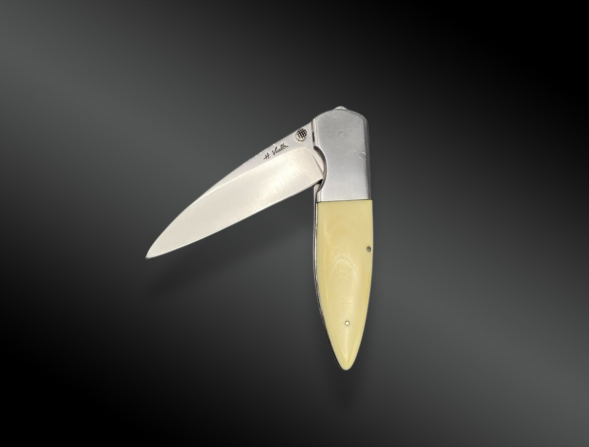 COUTEAU fermant, par Henri VIALLON, meilleur ouvrier de France  XXème siècle.-photo-2