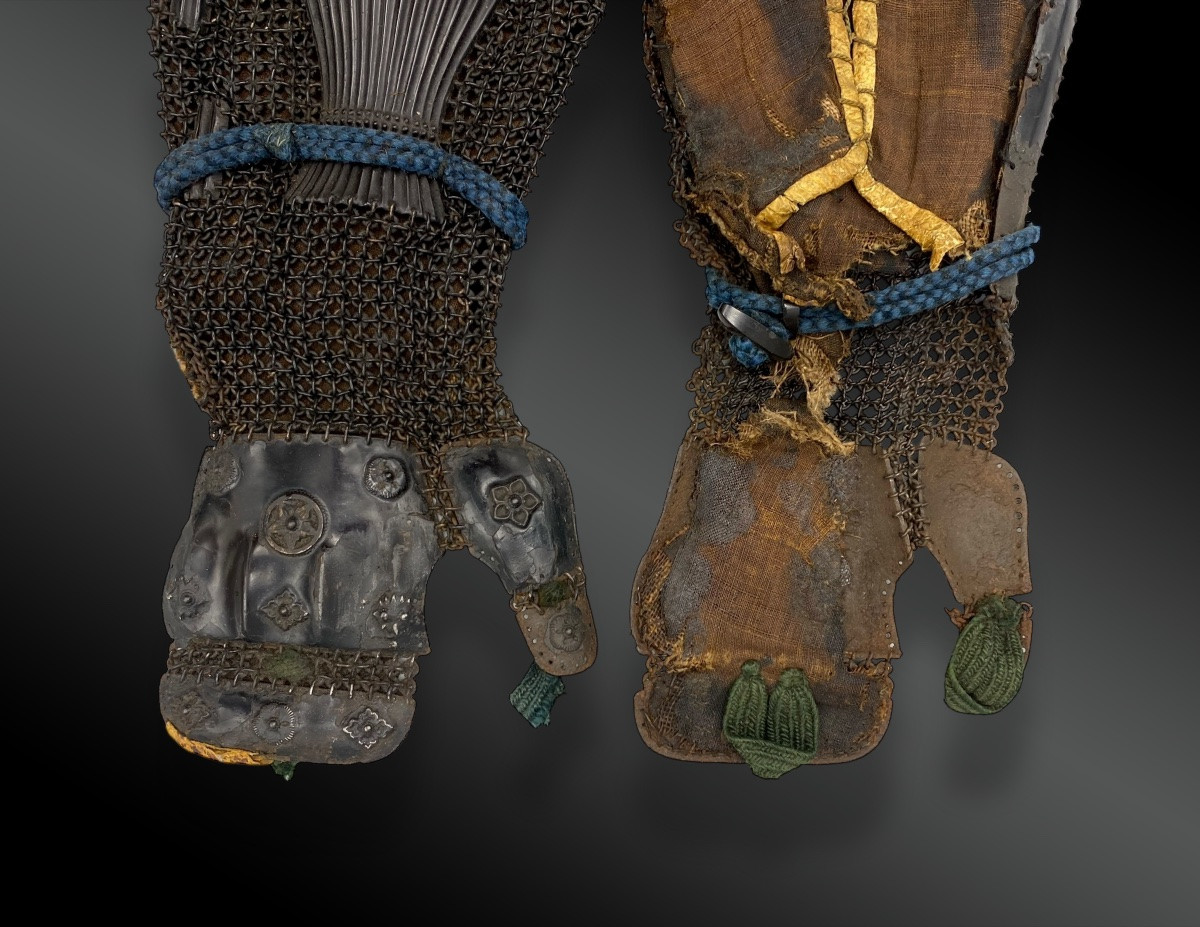 PAIRE DE MANCHES D’ARMURE JAPONAISE « KOTE »  Japon, Période Edo (1603-1868)-photo-3