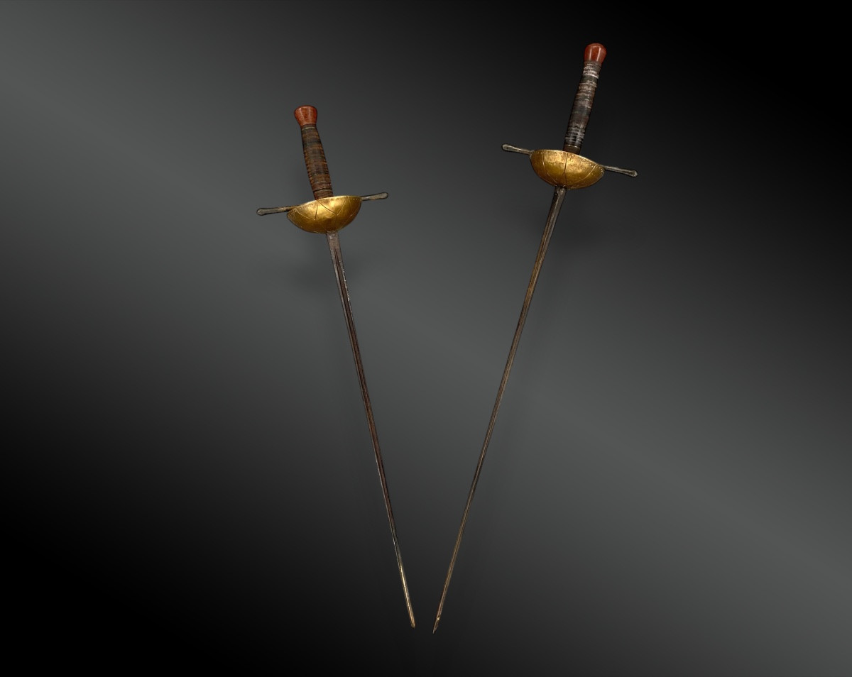 Pair Of Fencing Swords, Souzy The Elder, Brass Shells And Quillon Guards