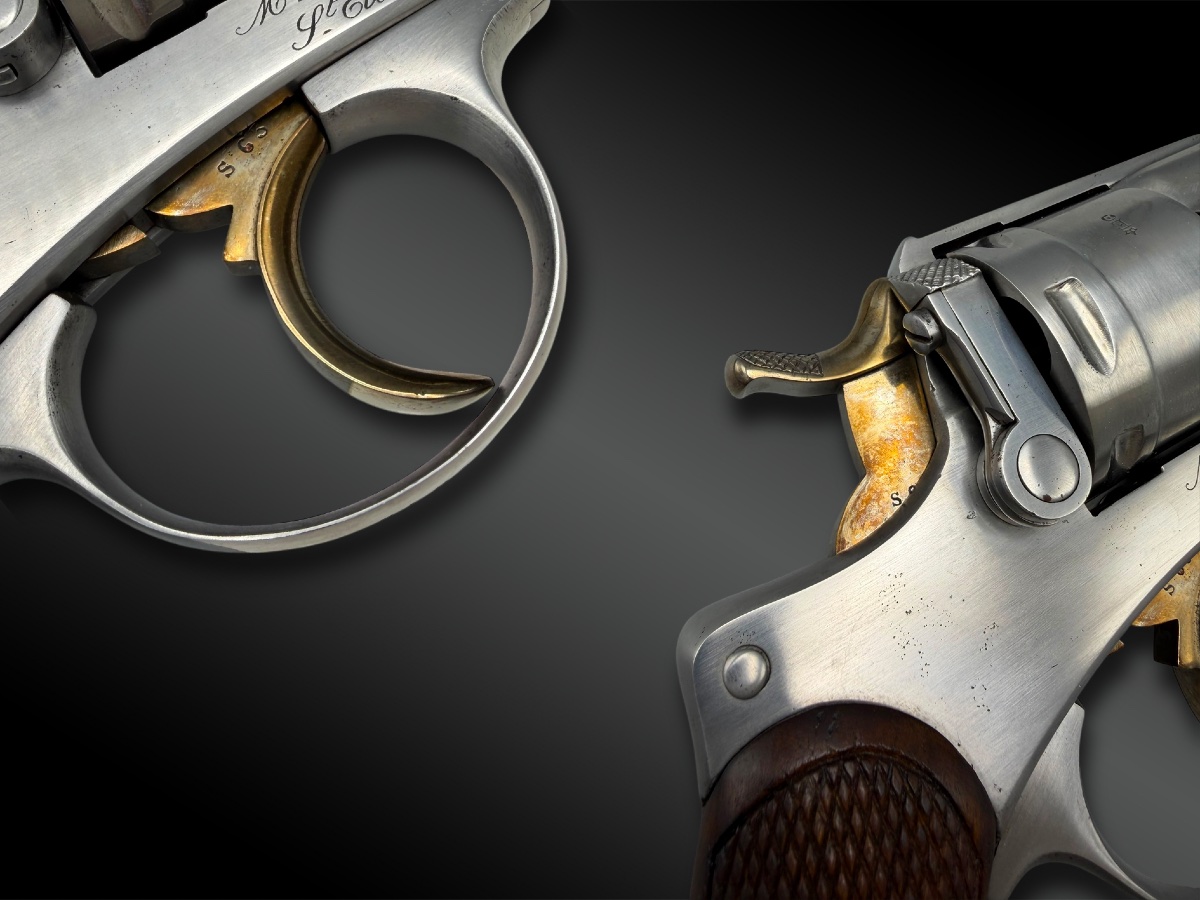 Revolver Modèle 1873, de la Manufacture d’Armes De Saint-Etienne - France - XIXème siècle-photo-1