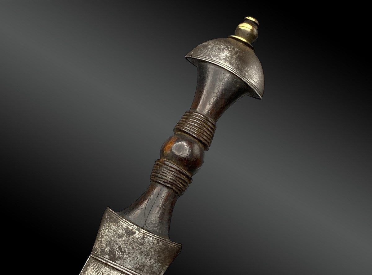 Subsaharan African Dagger With Fringed Sheath, Africa, 20th Century-photo-3