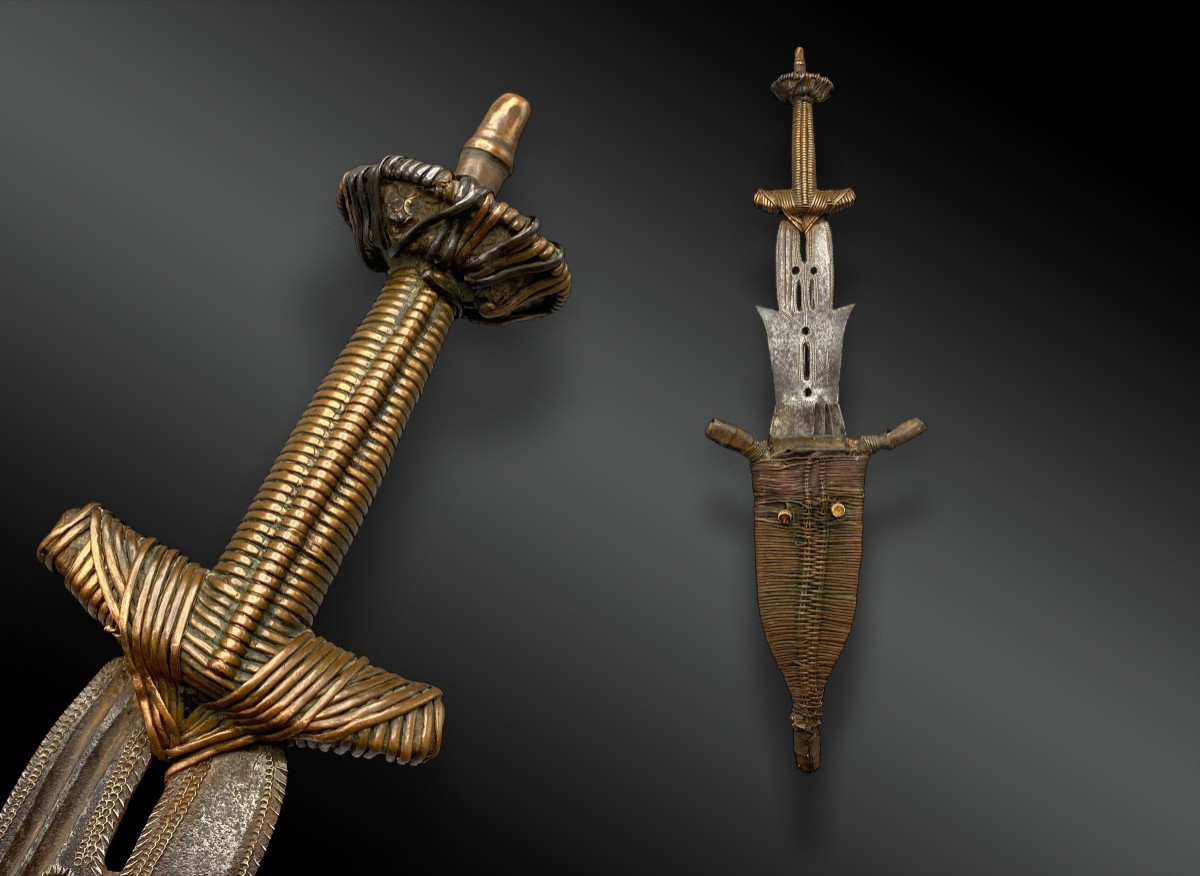 Ngbandi-yakoma Knife With Sheath. Africa, Democratic Republic Of Congo, Early 20th Century. 