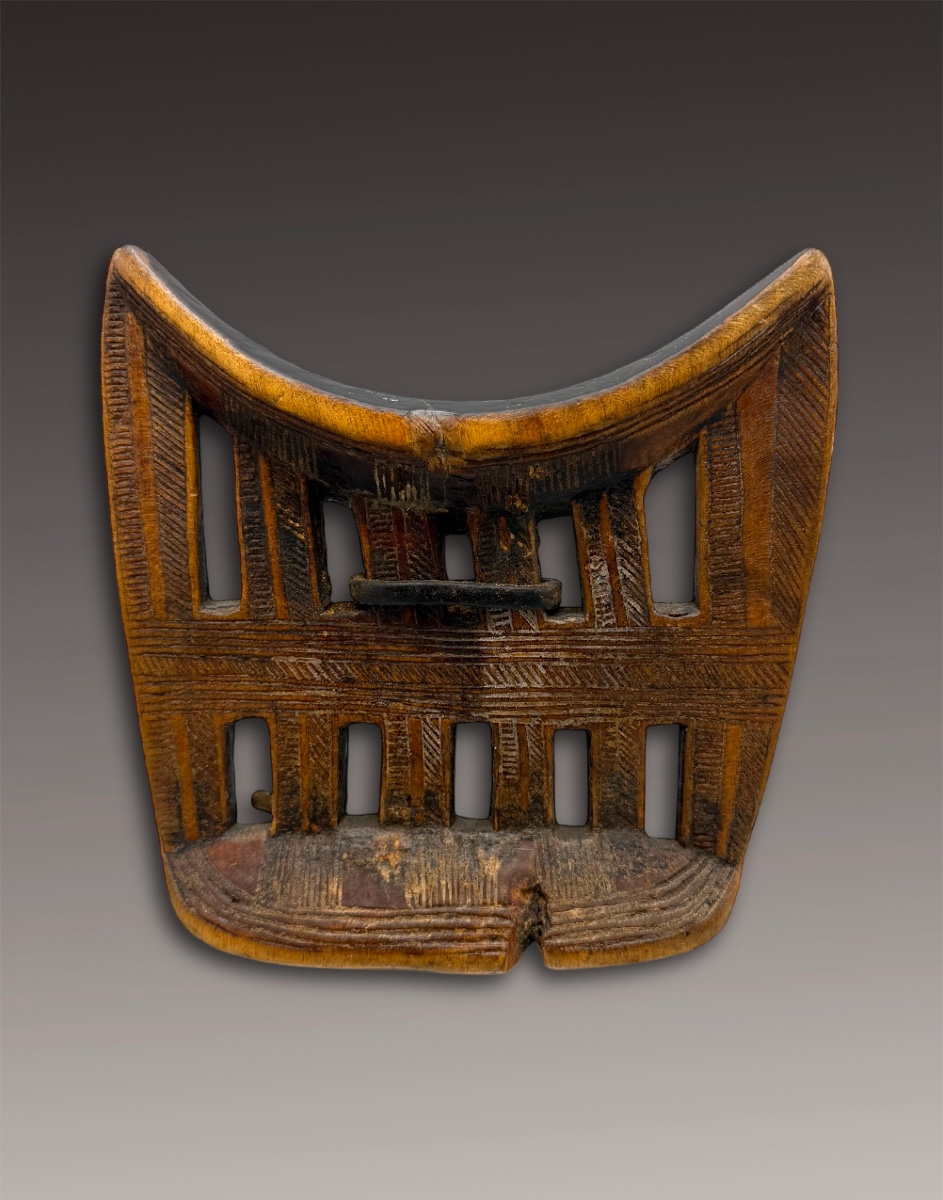 Neck Support - Hadiya, Ethiopia - First Half Of The 20th Century 