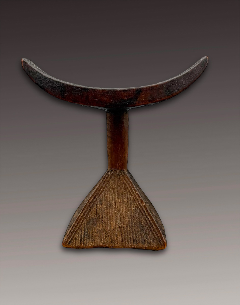 Neck Support - Democratic Republic Of Congo - Late 19th – Early 20th Century 