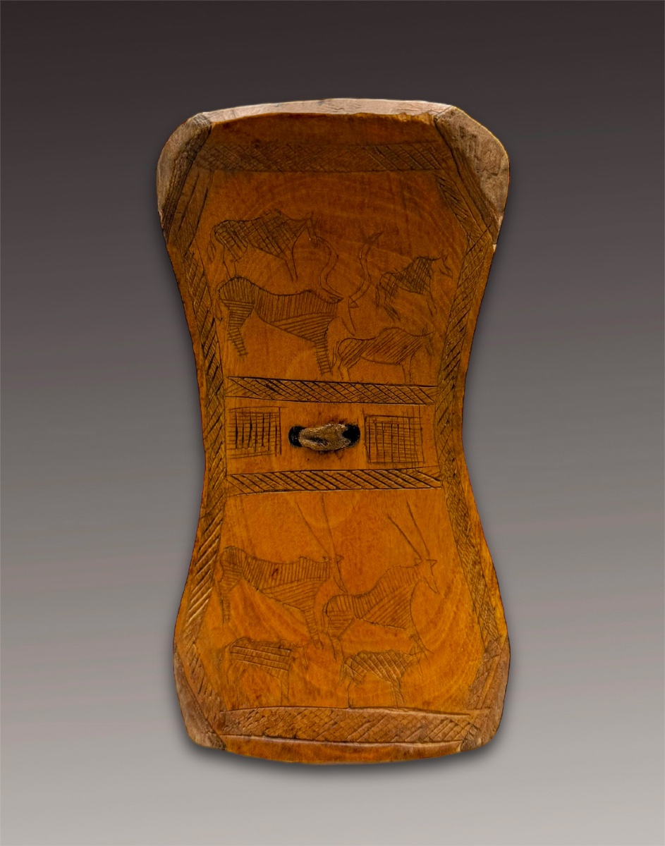 APPUI-NUQUE - Turkana, Kenya - Première moitié du XXème siècle-photo-2